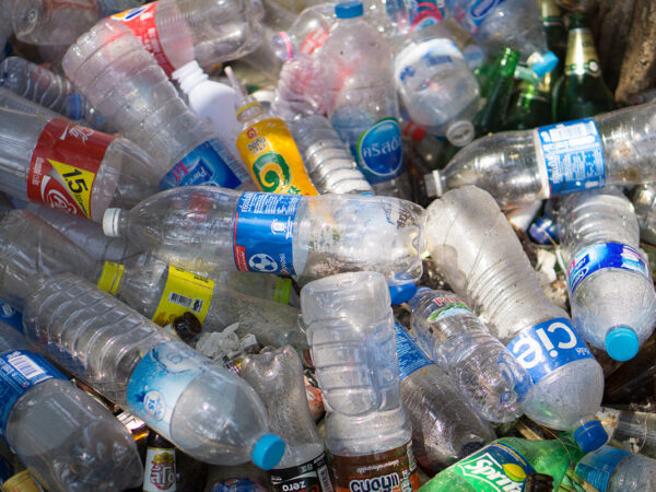 Jenis Sampah Botol Plastik