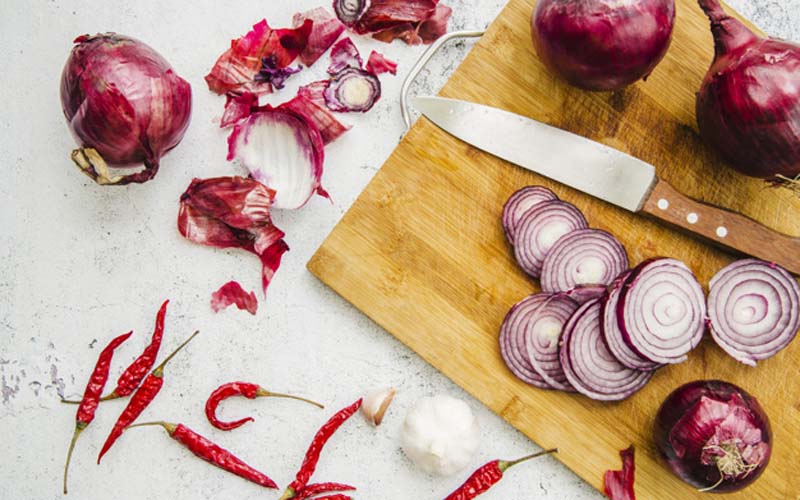 mengurangi waktu kupas bawang