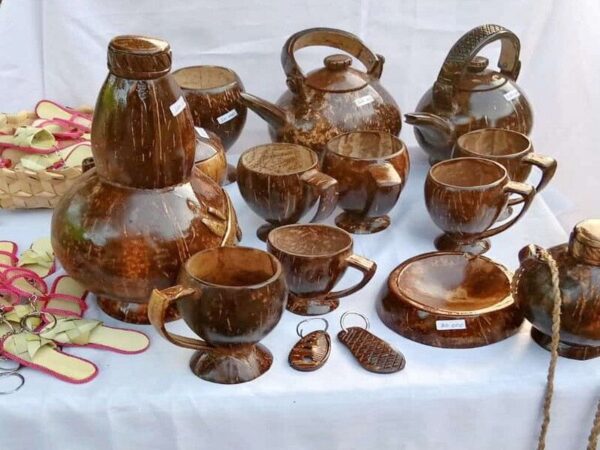 Kerajinan tangan dari kelapa